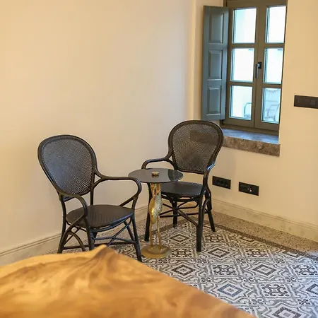 Отель La Maltese Estate 5*