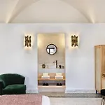 Отель La Maltese Estate 5*