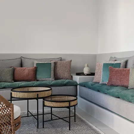 La Maltese Estate Imerovigli (Santorini)