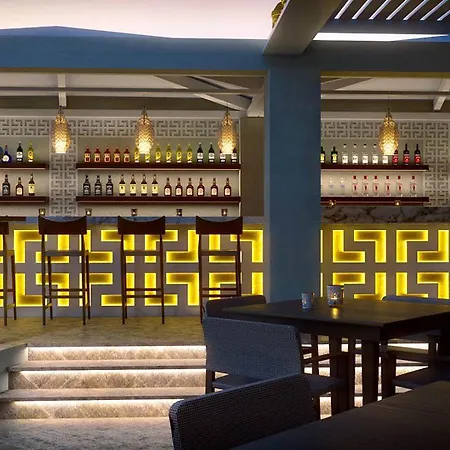 La Maltese Estate Hotel Imerovigli (Santorini)